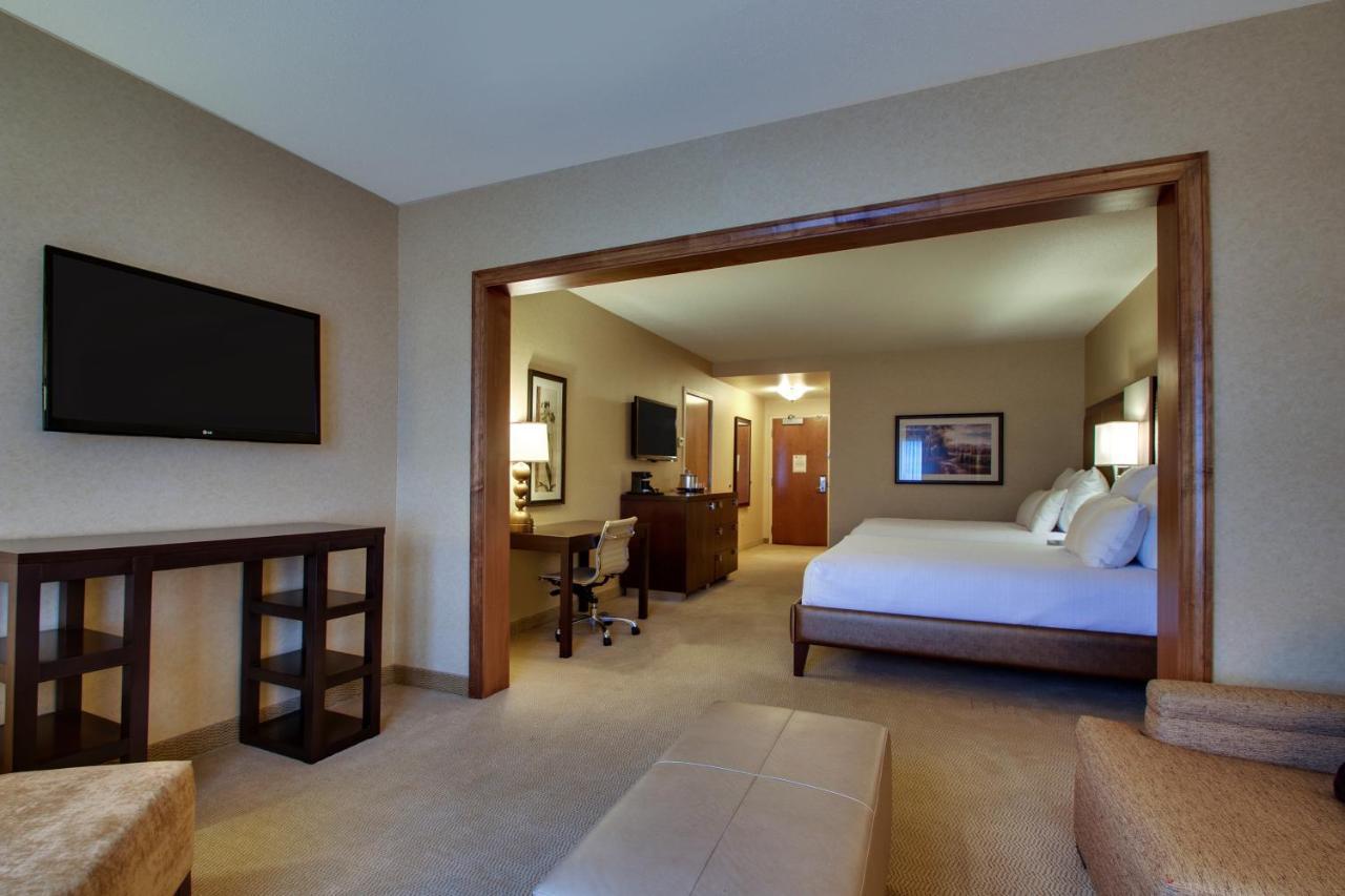 The Inn At Charles Town / Hollywood Casino Eksteriør billede