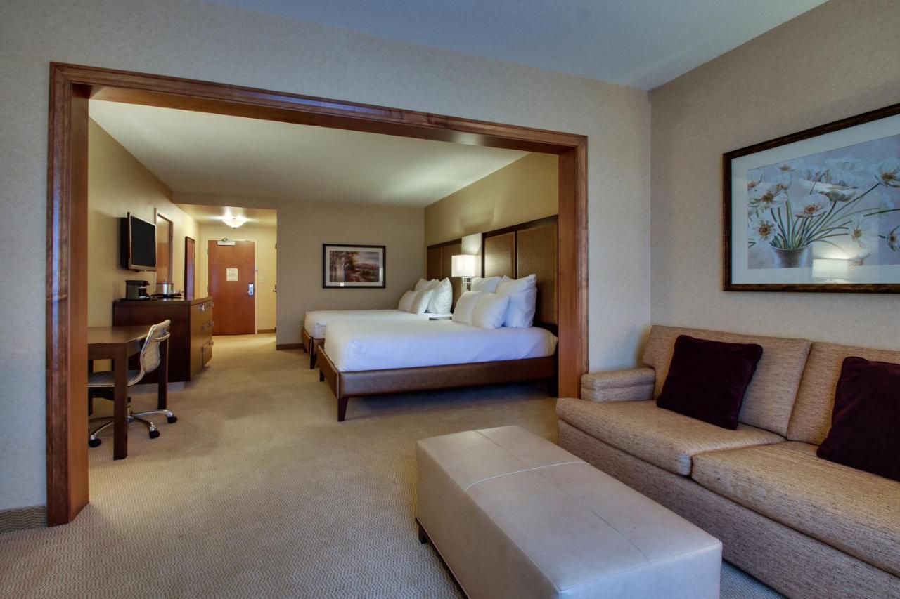 The Inn At Charles Town / Hollywood Casino Eksteriør billede